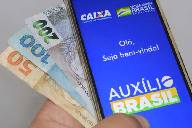 auxilio brasil