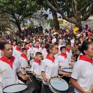 DESFILE DE 7 DE SETEMBRO EM JACUTINGA CELEBRA INSTITUIÇÕES DE ENSINO E EMOCIONA A POPULAÇÃO